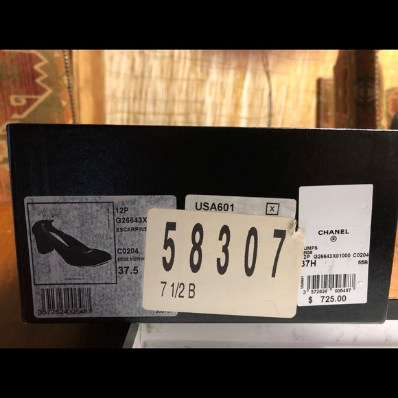 Authentic Chanel shoes - Picture 3 of 8